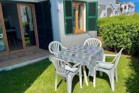 Apartment Mestral Apto En Planta Baja Con Piscina